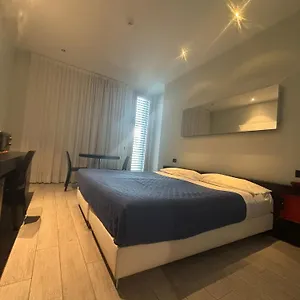 Blue Shades Hotel